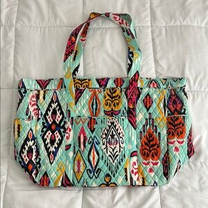 Vera Bradley Pleated tote Aztec Pueblo print